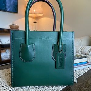 Coach Cashin Carry Tote 22